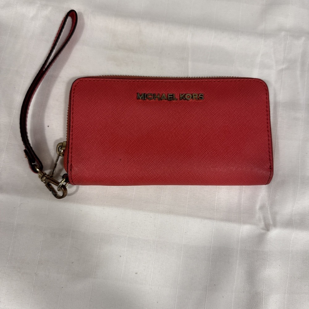Michael Kors Jet Set Travel Continental Rubin Red Leather Wristlet Wallet New